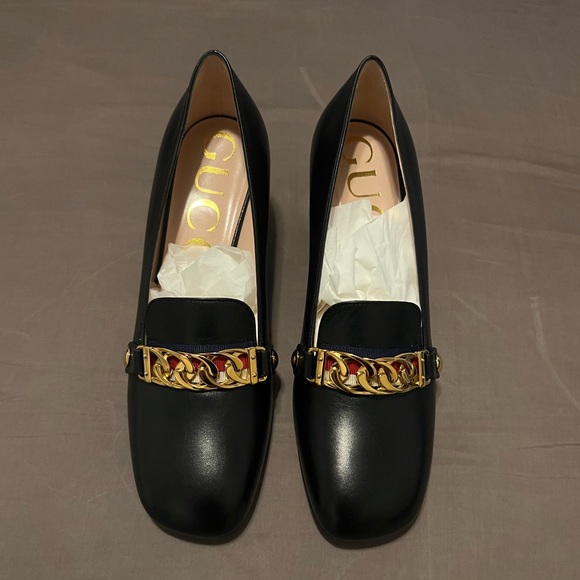 NEW GUCCI shoes heels pumps Black Leather Sylvie Web Stripe Chain Block Size 38 - Picture 1 of 11